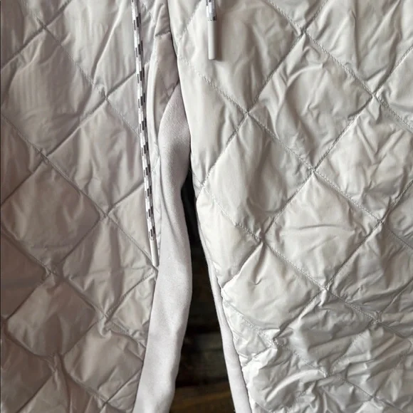 Athleta Cozy Rosey Lavender Sm zip Fleece Jacket and Quilted jogger Pants Set 8 - Picture 8 of 16